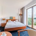 לינה וארוחת בוקר Pensjon Gieland Kolo Mragowa סורקביטי