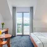 Pensjon Gieland Kolo Mragowa Bed & Breakfast Sorkwity